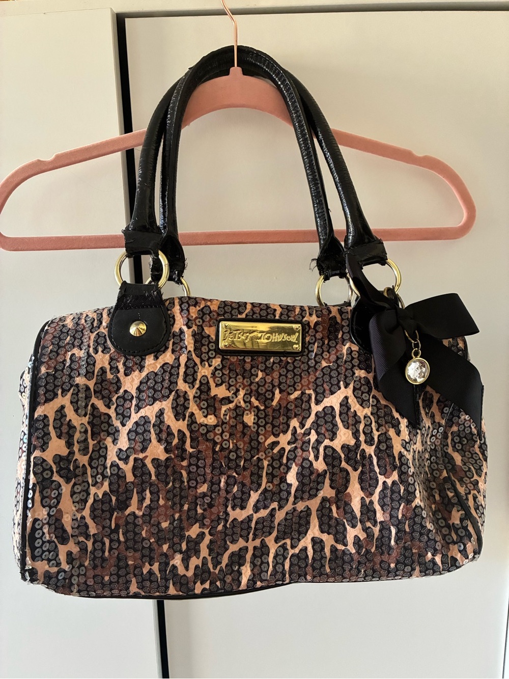 Sequins léopard handbag